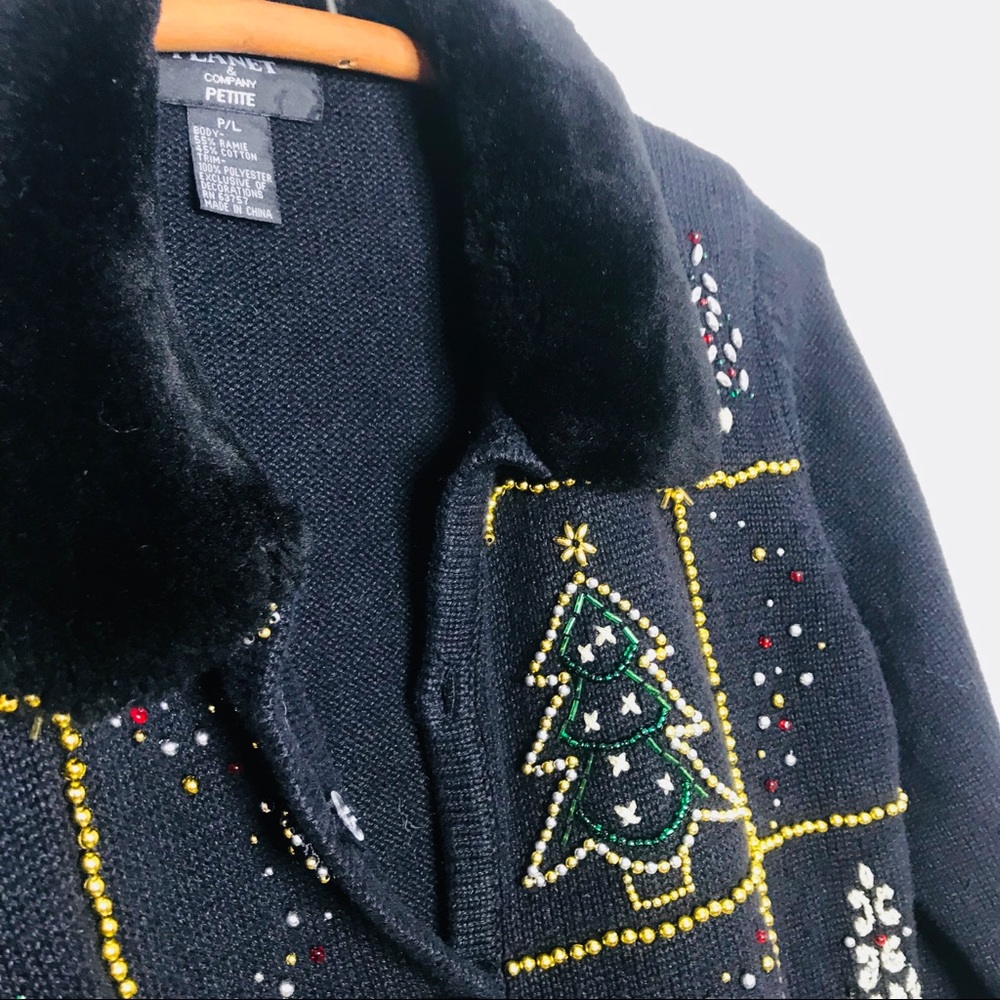 Vintage Retro Faux Fur Christmas Beaded Sweater - Picture 4 of 4
